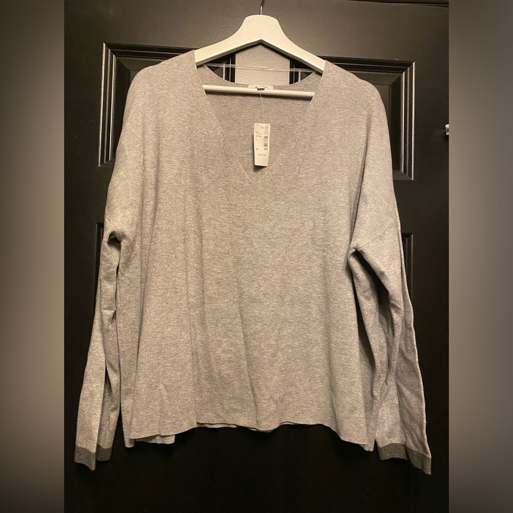 Reitmans skirt and top set in medium heather. Size 22